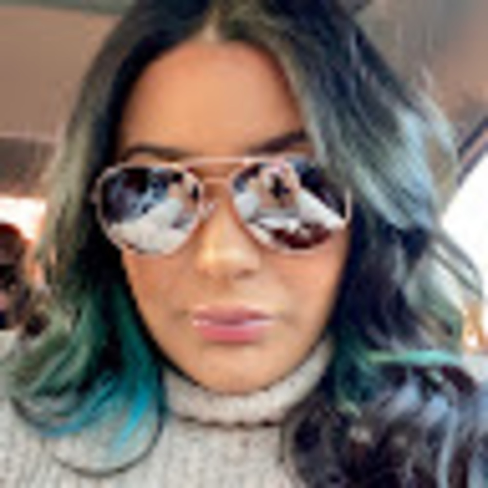 Meet your Posher, Perla